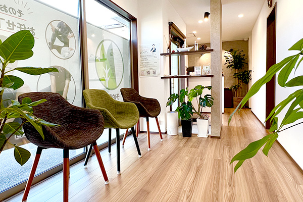 くすの木接骨院の待合室